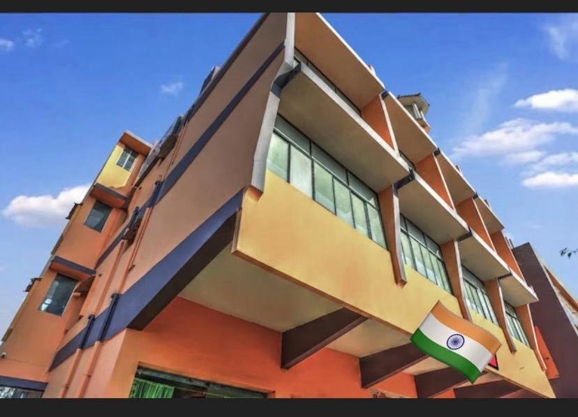 Ss Kkp Tourist Home Thiruvananthapuram Buitenkant foto